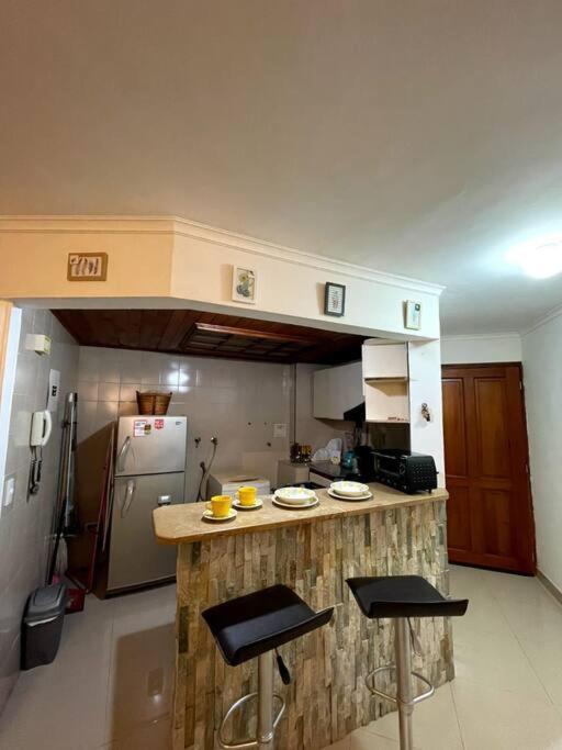 Apartamento Lindo Dpto,1ra Linea De Playa, A 2 Cdras Amurallas